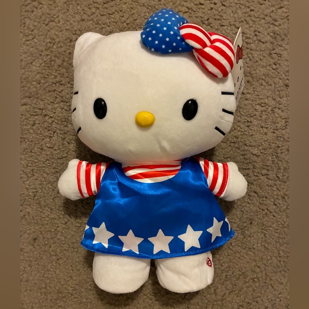 NWT Fourth of July Hello Kitty Shuffler